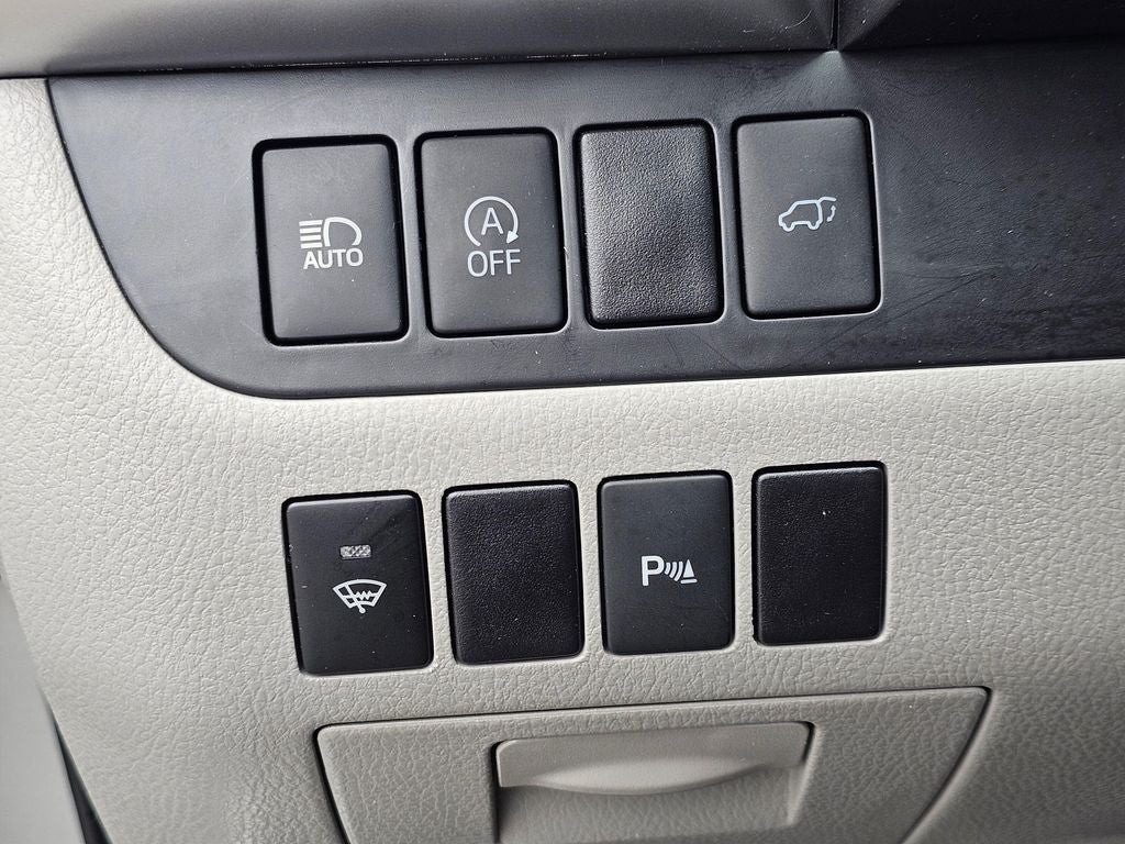2017 Toyota Highlander Limited -AWD-THIRD ROW SEATING
