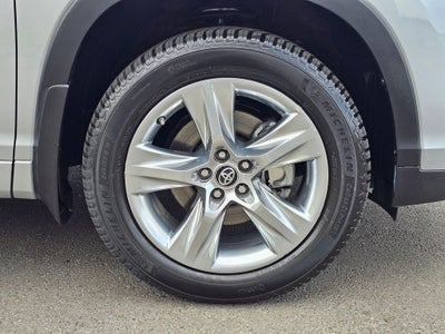 2017 Toyota Highlander Limited -AWD-THIRD ROW SEATING