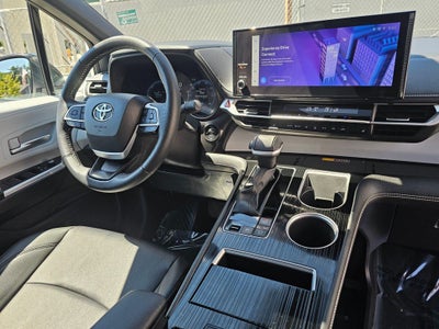 2025 Toyota Sienna XSE AWD 7 Passenger