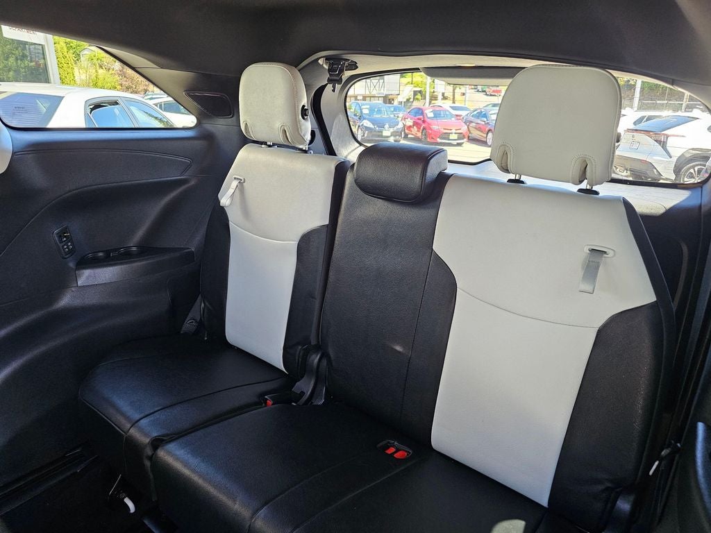 2025 Toyota Sienna XSE AWD 7 Passenger