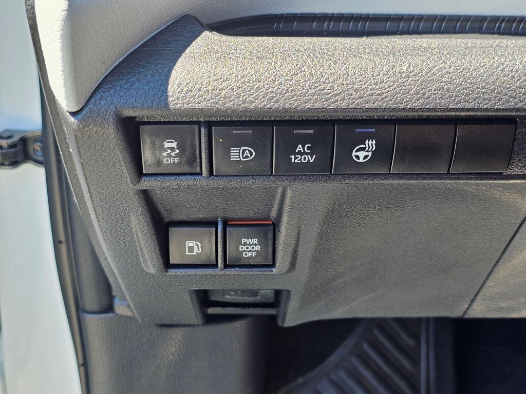 2025 Toyota Sienna XSE AWD 7 Passenger