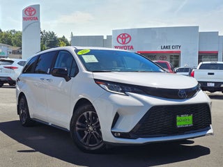 2025 Toyota Sienna XSE AWD 7 Passenger