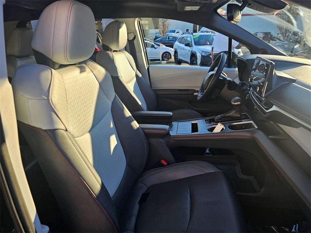 2022 Toyota Sienna XSE 7 Passenger-AWD