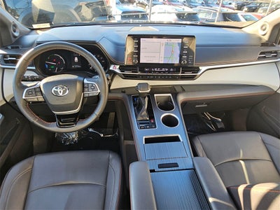 2022 Toyota Sienna XSE 7 Passenger-AWD