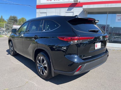 2020 Toyota Highlander XLE -AWD