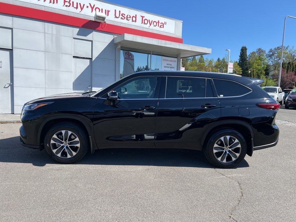 2020 Toyota Highlander XLE -AWD