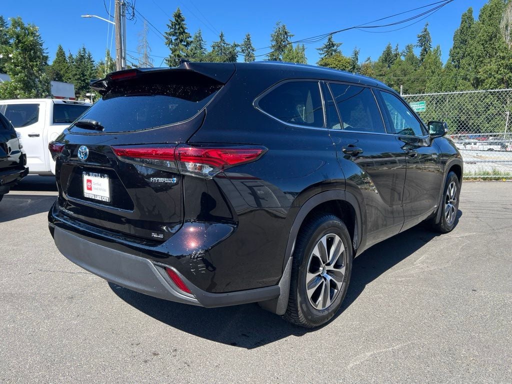 2021 Toyota Highlander Hybrid XLE -AWD