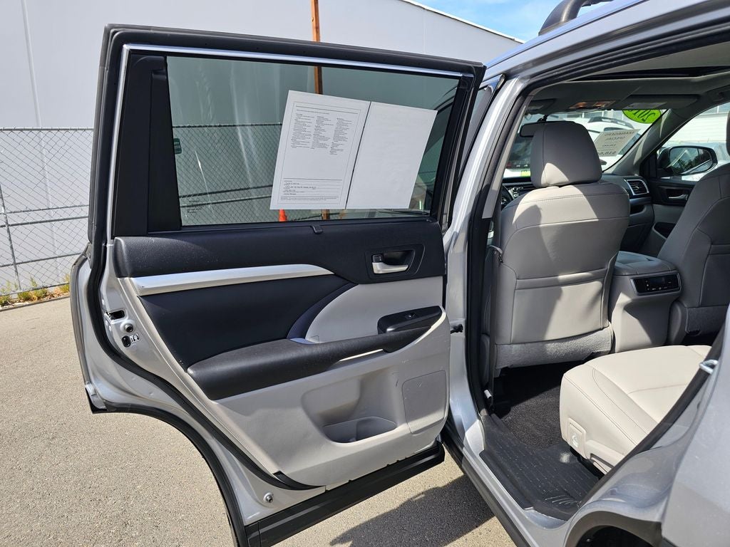 2016 Toyota Highlander XLE V6
