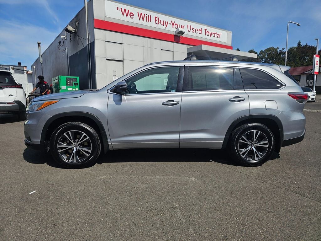 2016 Toyota Highlander XLE V6