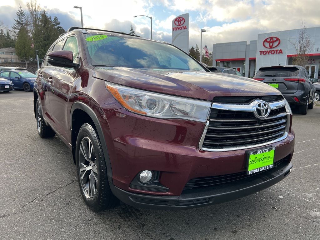 2016 Toyota Highlander XLE V6