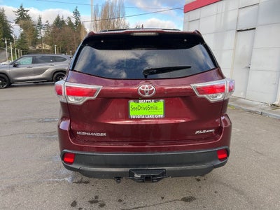 2016 Toyota Highlander XLE V6