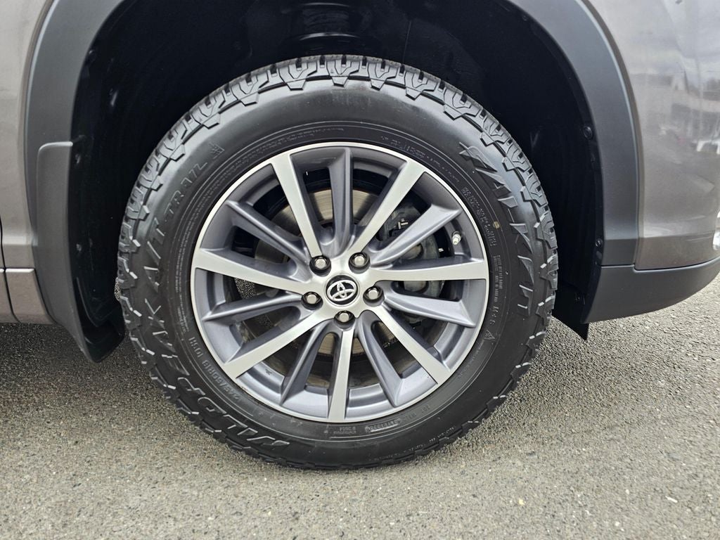 2017 Toyota Highlander XLE -AWD