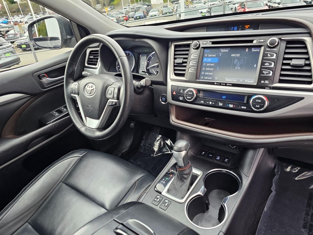 2017 Toyota Highlander XLE -AWD