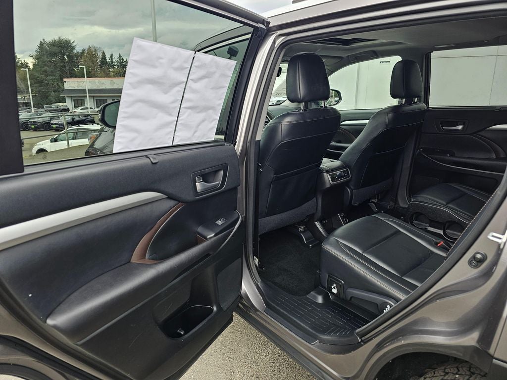 2017 Toyota Highlander XLE -AWD