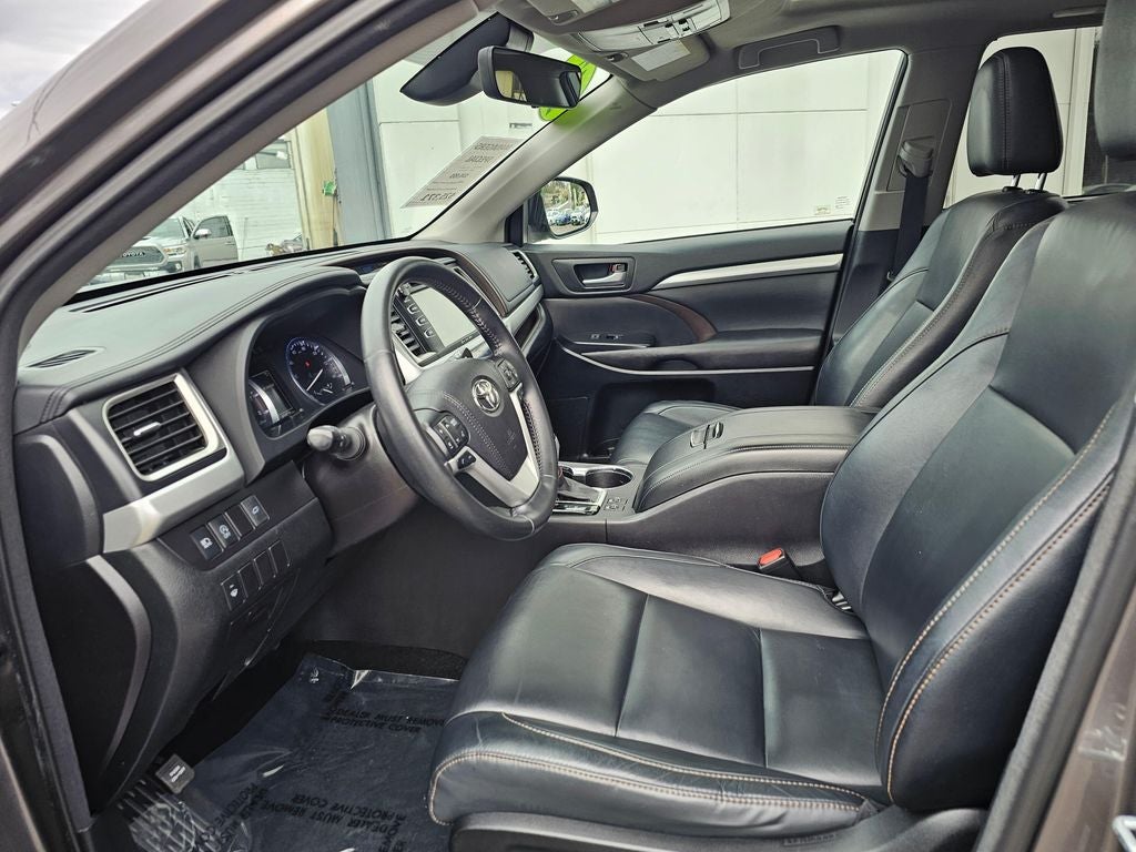 2017 Toyota Highlander XLE -AWD