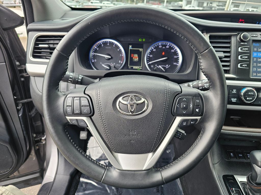 2017 Toyota Highlander XLE -AWD