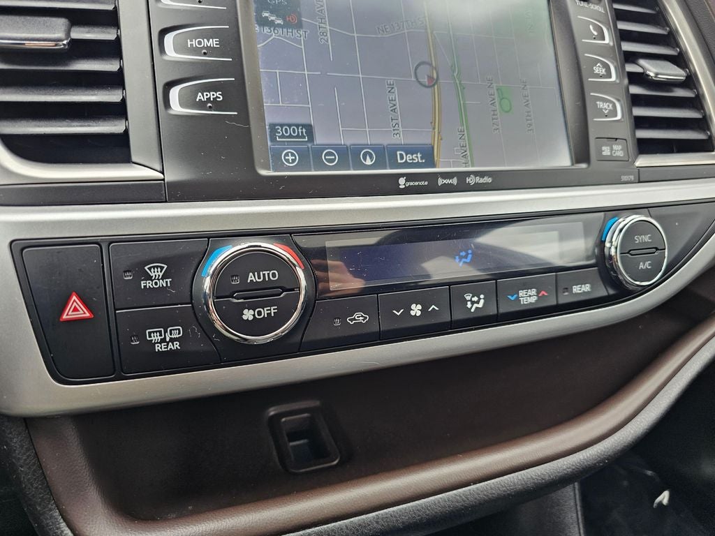 2017 Toyota Highlander XLE -AWD