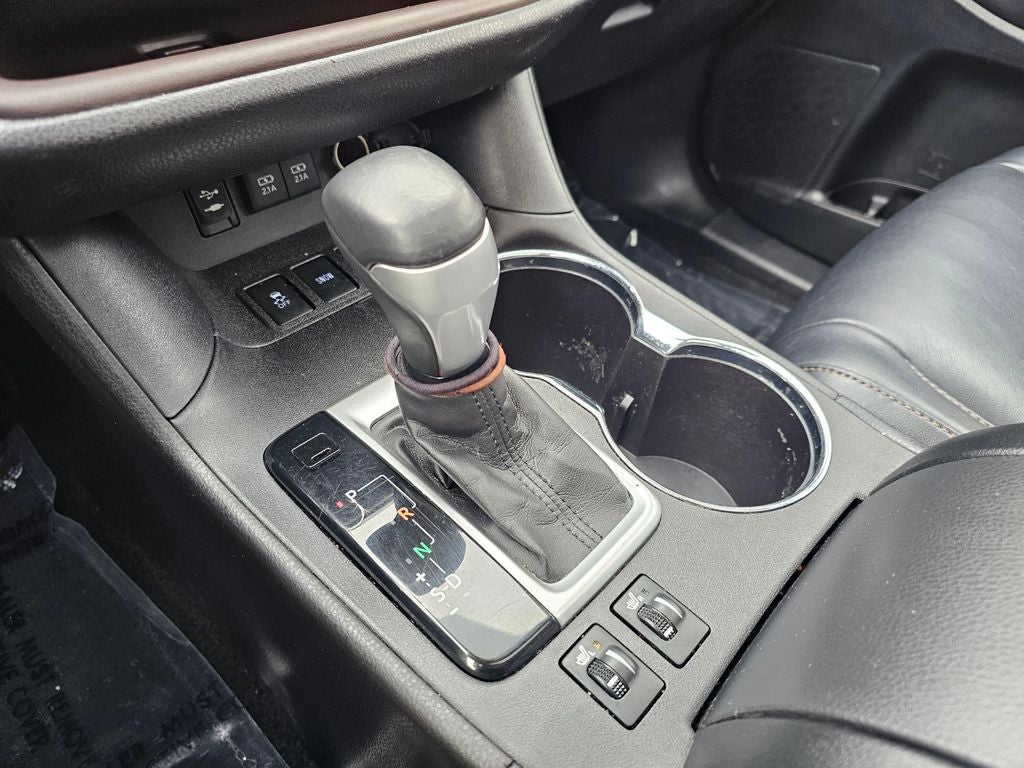 2017 Toyota Highlander XLE -AWD