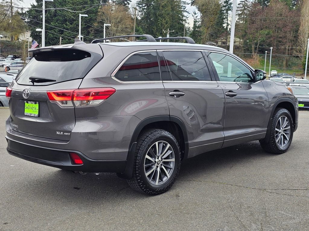2017 Toyota Highlander XLE -AWD