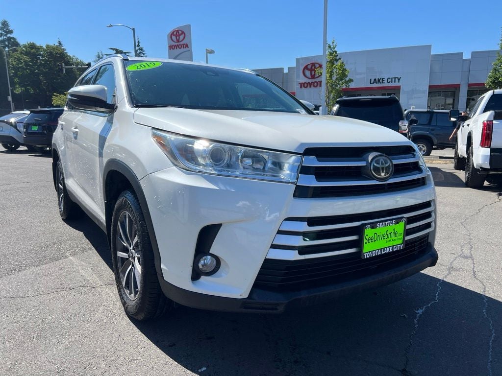 2019 Toyota Highlander XLE -AWD