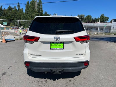 2019 Toyota Highlander XLE -AWD