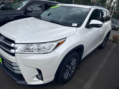 2017 Toyota Highlander XLE -AWD