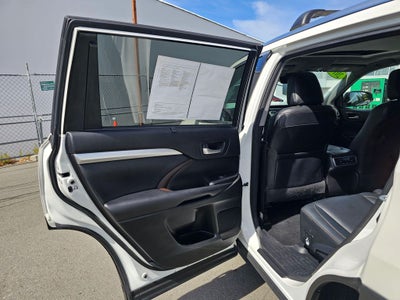 2017 Toyota Highlander XLE -AWD