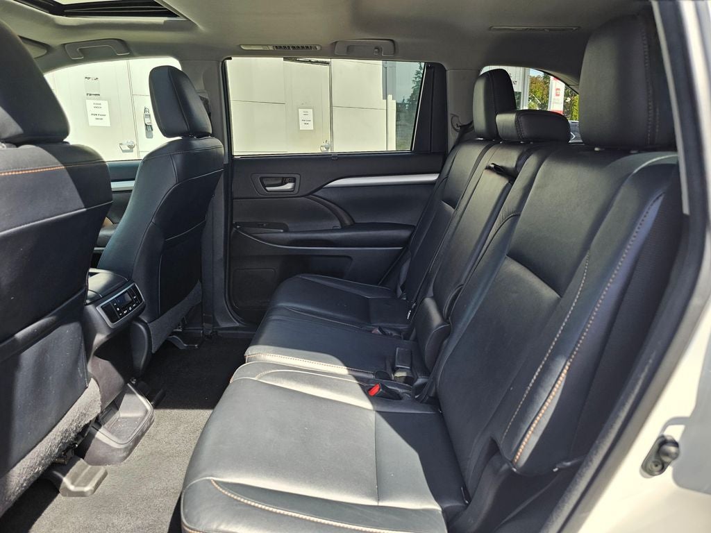 2017 Toyota Highlander XLE -AWD