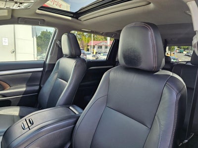 2017 Toyota Highlander XLE -AWD