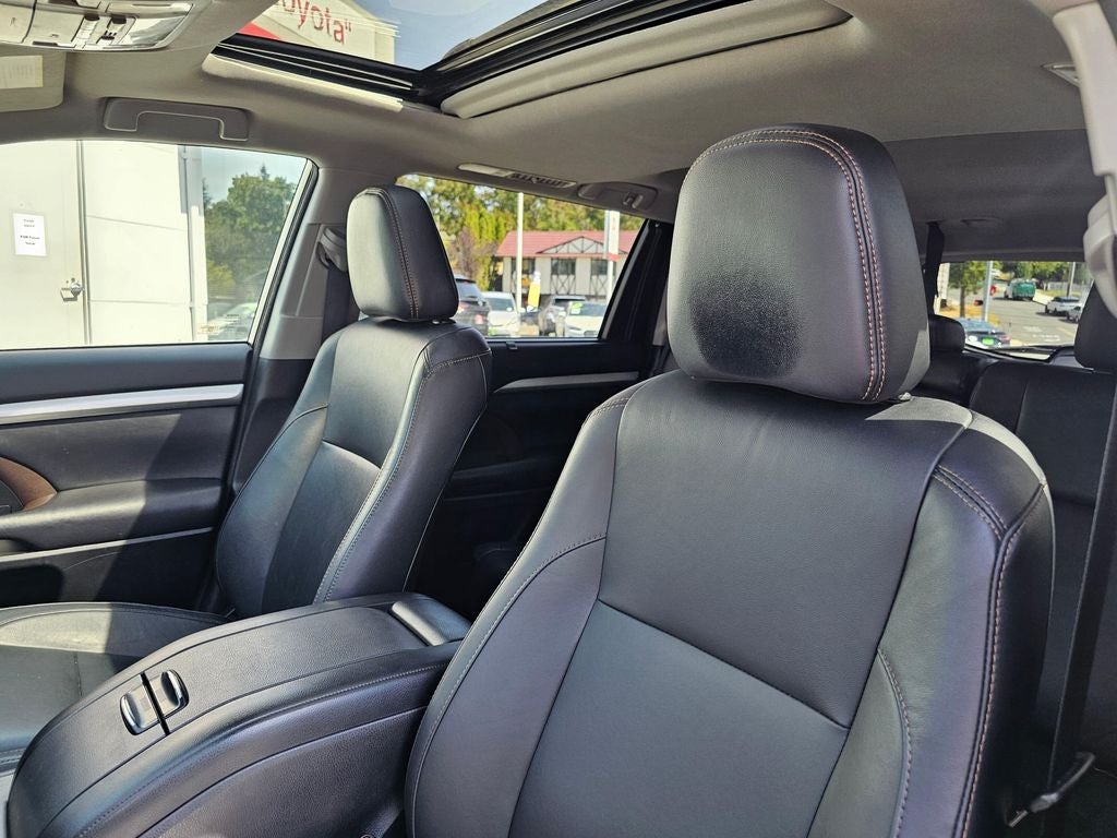 2017 Toyota Highlander XLE -AWD