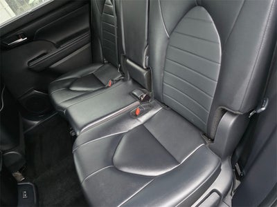 2024 Toyota Highlander LE 8 PSGR/THIRD -ROW SEATING/MOONROOF