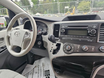 2011 Toyota Sienna Base