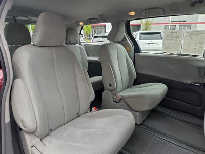 2011 Toyota Sienna Base