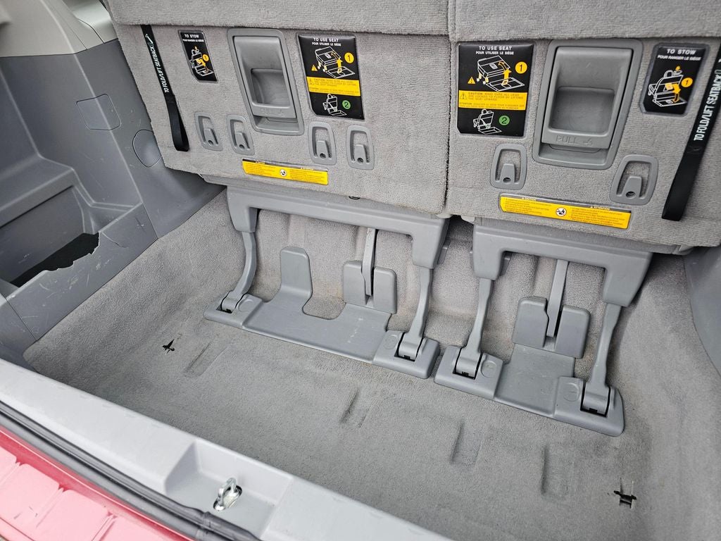 2011 Toyota Sienna Base