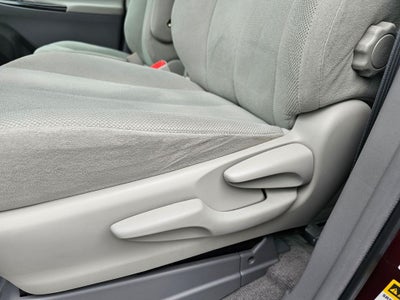 2011 Toyota Sienna Base