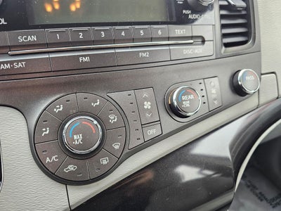 2011 Toyota Sienna Base