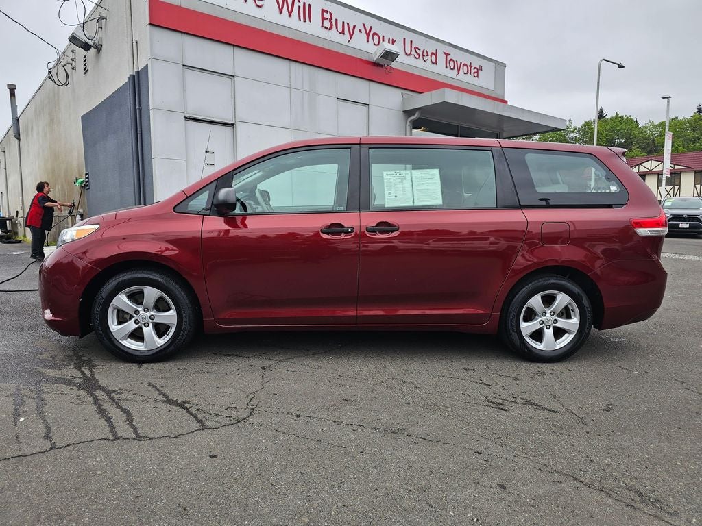 2011 Toyota Sienna Base
