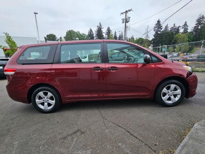 2011 Toyota Sienna Base