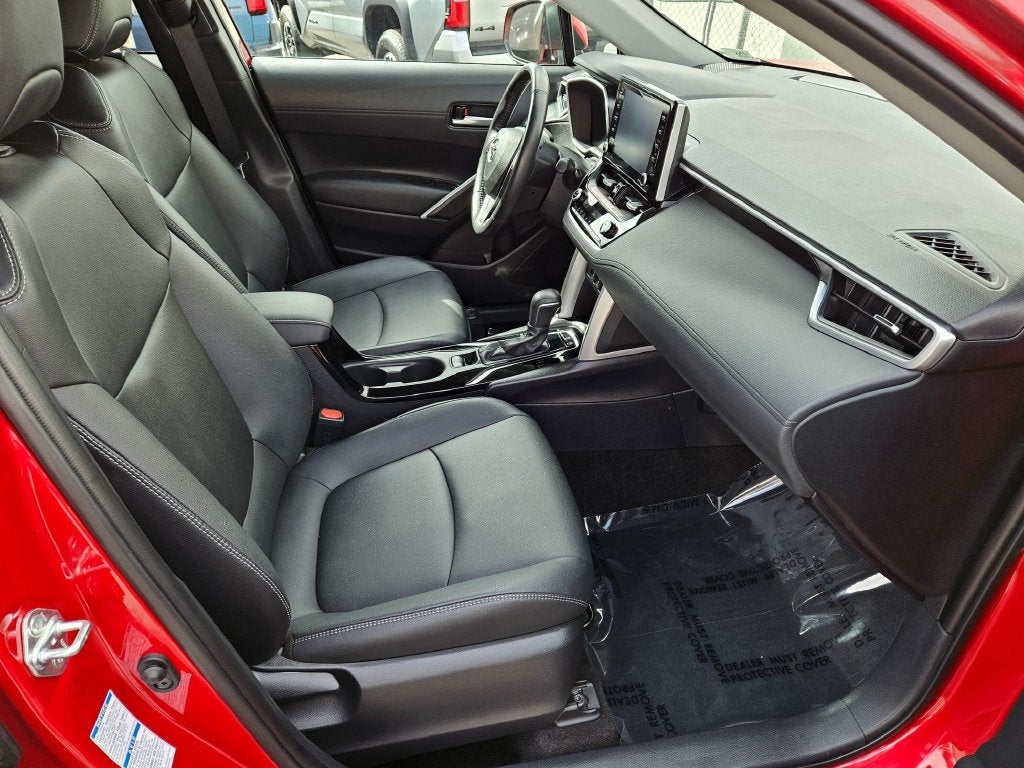 2022 Toyota Corolla Cross XLE -AWD