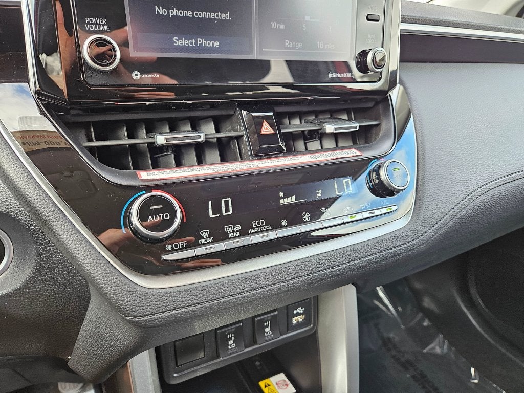 2022 Toyota Corolla Cross XLE -AWD