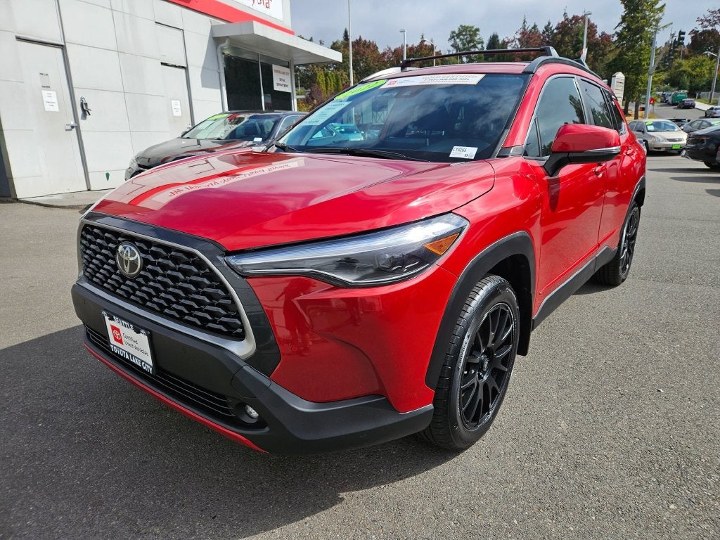 2022 Toyota Corolla Cross XLE -AWD
