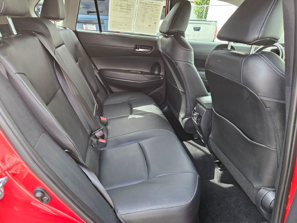 2022 Toyota Corolla Cross XLE -AWD