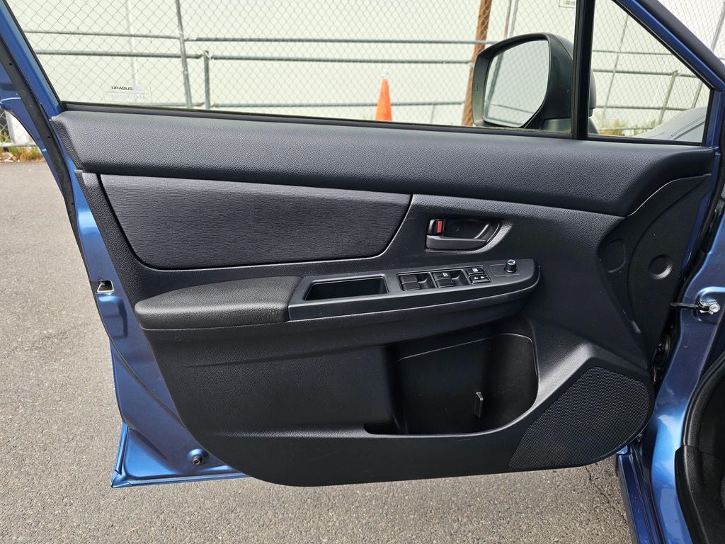 2014 Subaru Impreza 2.0i -5-Speed Manual AWD