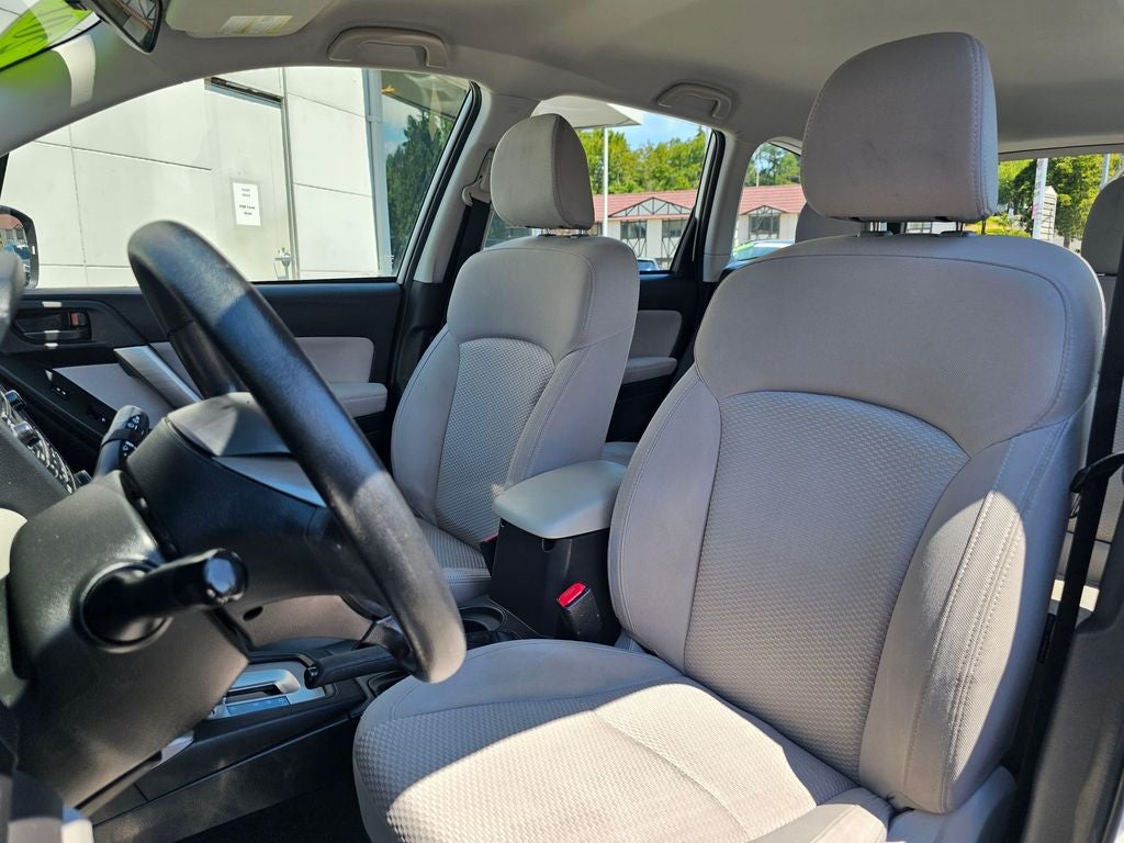 2014 Subaru Forester 2.5i