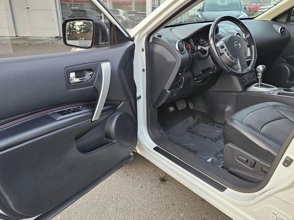 2011 Nissan Rogue SV