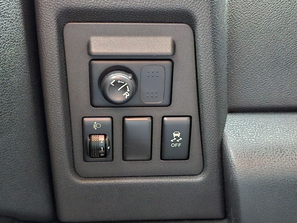 2011 Nissan Rogue SV