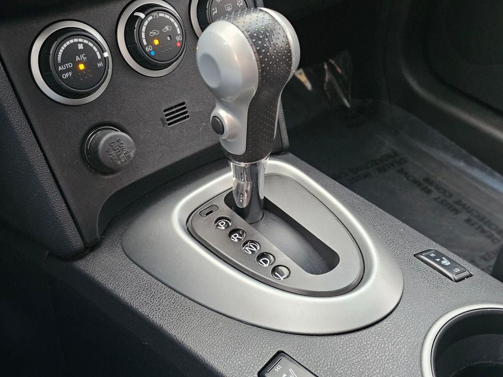 2011 Nissan Rogue SV