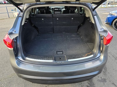 2016 INFINITI QX70 Base