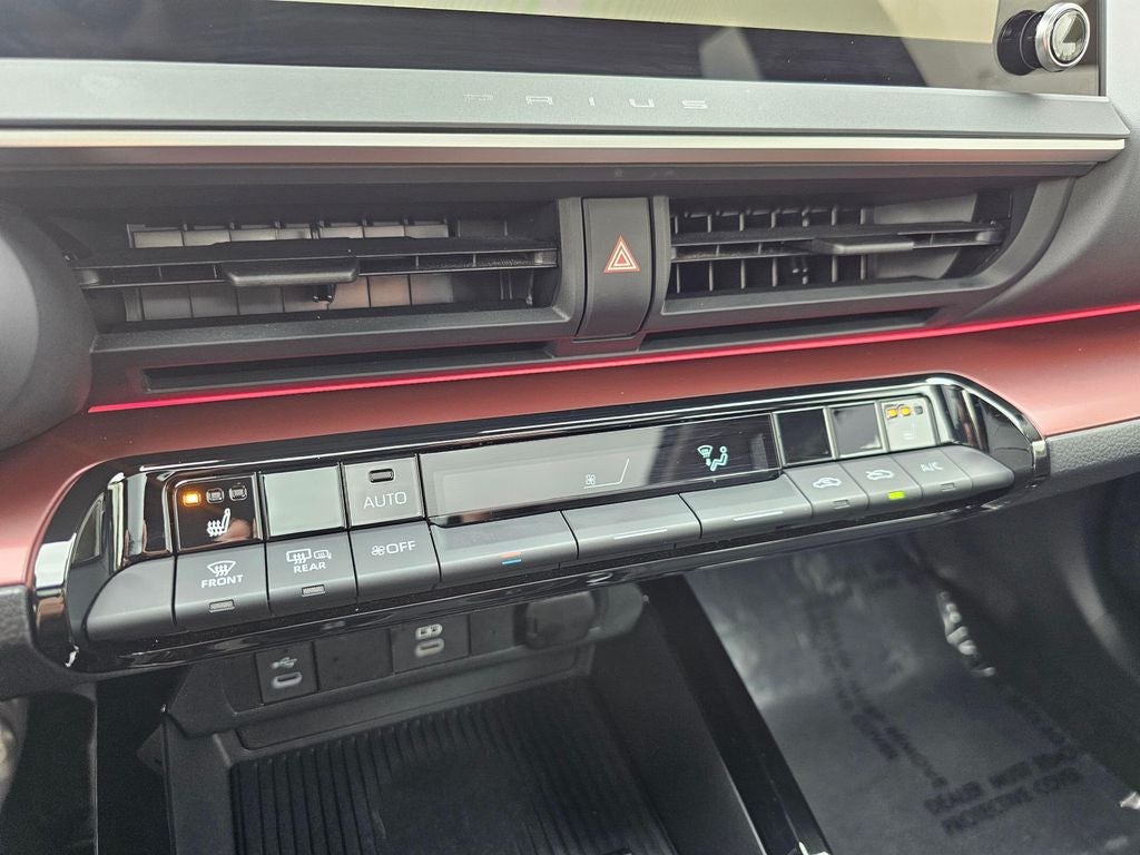 2024 Toyota Prius Prime SE