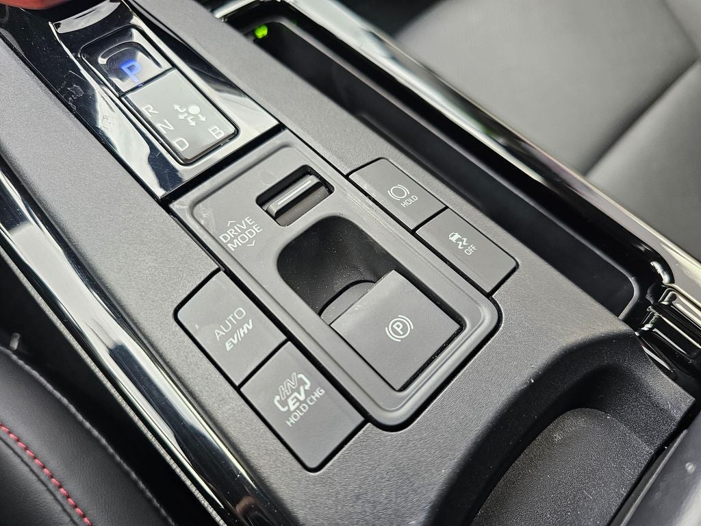 2024 Toyota Prius Prime SE